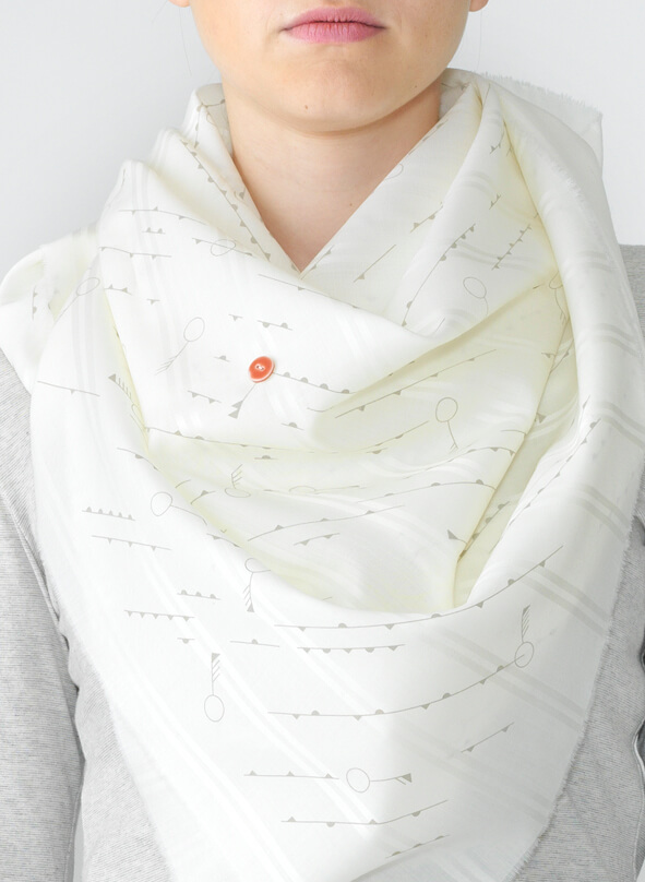 AtelierLaurePaschoud_LIONELHENRIOD_scarf_button